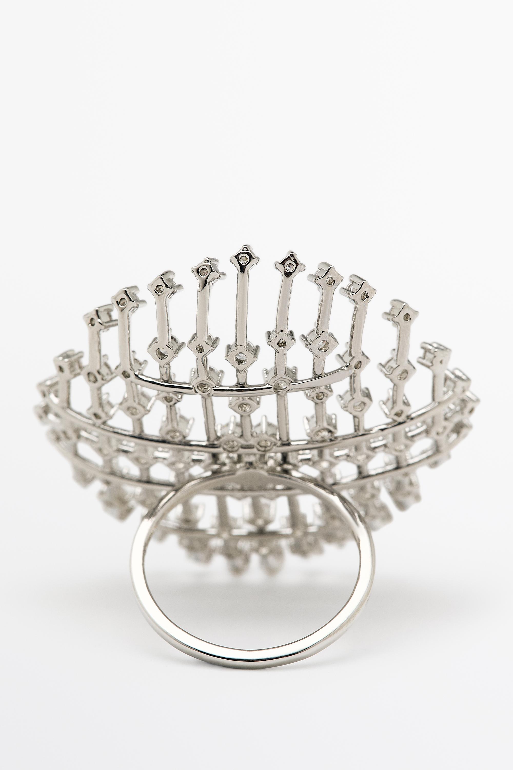 Panoramic rhinestone ring